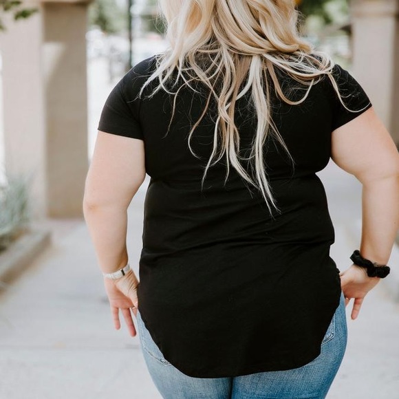 Lily & Lottie Perfection Crew Neck Tee - Picture 3 of 7